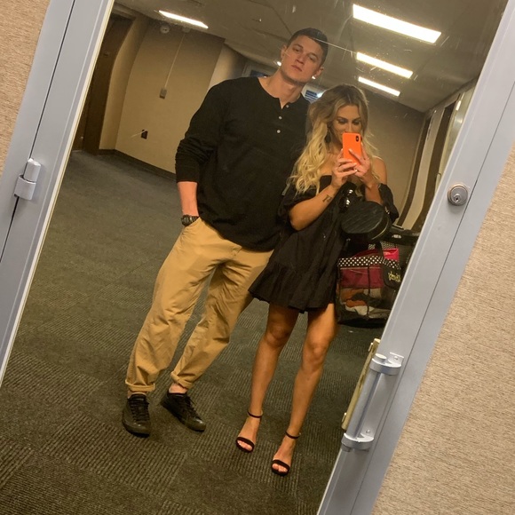 Off Shoulder Mini Dress - Picture 7 of 7